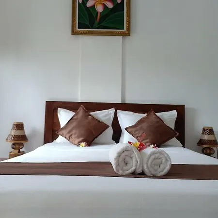 Dwiki Putra Home Stay Nusa Lembongan Exterior photo